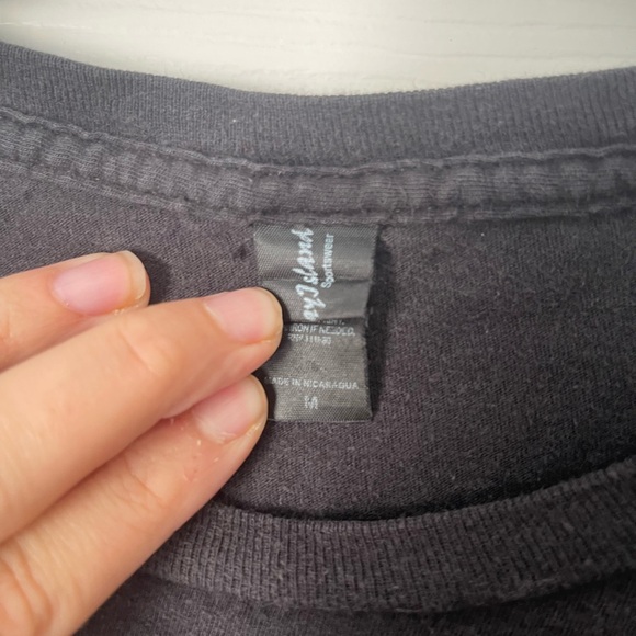 Graphic T-Shirt - Picture 3 of 5